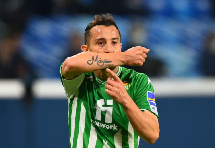Real Betis' Andres Guardado celebrates after scoring a goal during the UEFA Europa League play-off, 1st leg football match between FC Zenit St. Petersburg and Real Betis Balompie in Saint Petersburg, on February 17, 2022. (Photo by Olga MALTSEVA / AFP) (Photo by OLGA MALTSEVA/AFP via Getty Images)