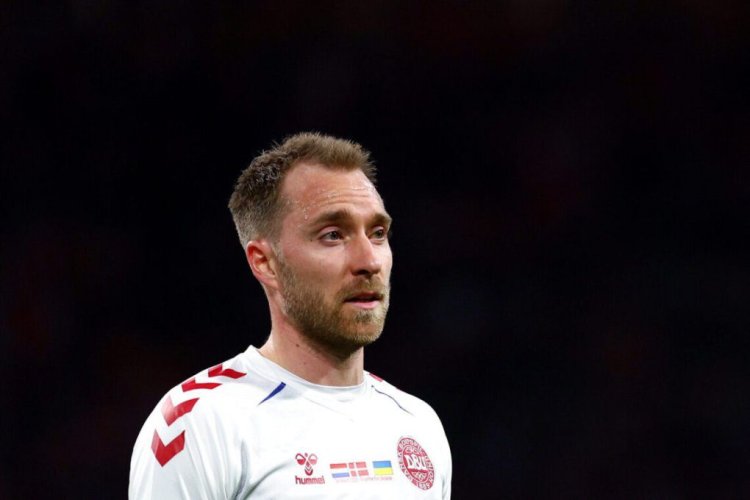 AMSTERDAM, NETHERLANDS - MARCH 26: Christian Eriksen of Denmark looks on during the International Friendly match between Netherlands and Denmark at Johan Cruijff Arena on March 26, 2022 in Amsterdam, Netherlands.  (Photo by Dean Mouhtaropoulos/Getty Images)