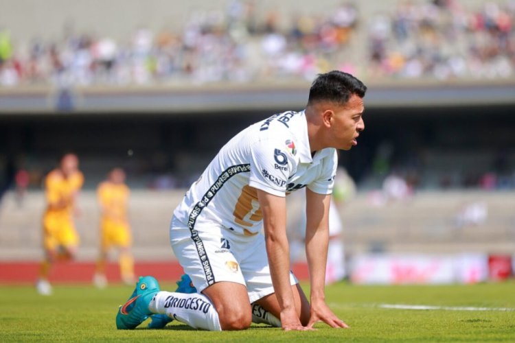 MEXICO CITY, MEXICO - JANUARY 23: Sebastian Saucedo #7 of Pumas UNAM reacts during the 3rd round match between Pumas UNAM v Tigres UANL as part of the Torneo Grita Mexico C22 Liga MX at Olimpico Universitario Stadium on January 23, 2022 in Mexico City, Mexico. (Photo by Hector Vivas/Getty Images)