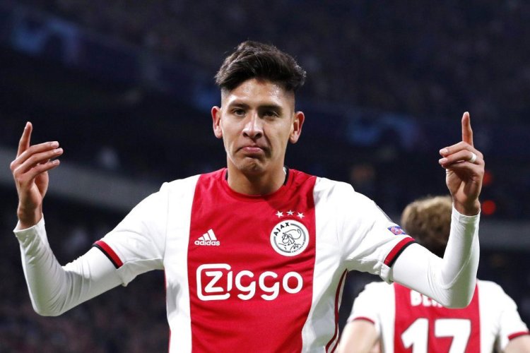 Ajax'Mexican midfielder Edson Alvarez celebrates after scoring a goal during the UEFA Champions league Group H football match between Ajax FC Amsterdam and LOSC Lille, at the Johan Cruijff Arena, in Amsterdam, on September 17, 2019. (Photo by Maurice van STEEN / ANP / AFP) / Netherlands OUT        (Photo credit should read MAURICE VAN STEEN/AFP via Getty Images)