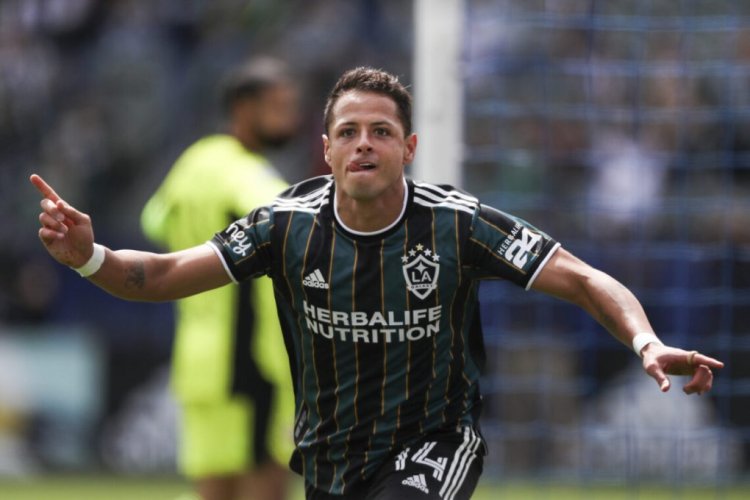 CARSON, CALIFORNIA - APRIL 25: Javier Hernandez #14 of Los Angeles Galaxy celebrates his goal in the first half against the New York Red Bulls at Dignity Health Sports Park on April 25, 2021 in Carson, California. (Photo by Meg Oliphant/Getty Images)