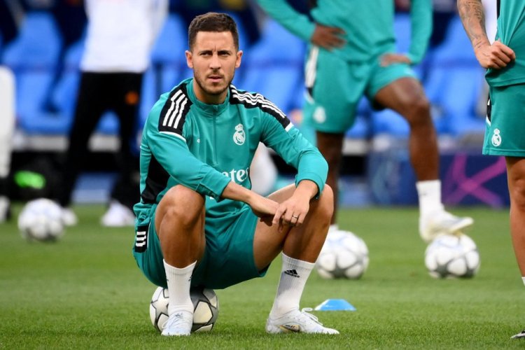 Real Madrid's Belgian forward Eden Hazard attends a training session at the Stade de France in Saint-Denis on May 27, 2022, on the eve of their UEFA Champions League final football match against Liverpool FC. (Photo by FRANCK FIFE / AFP) (Photo by FRANCK FIFE/AFP via Getty Images)