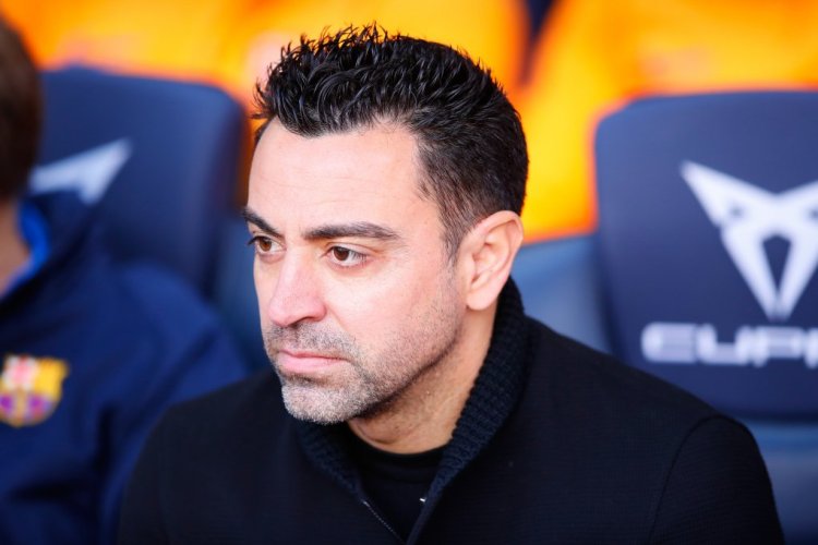BARCELONA, SPAIN - FEBRUARY 06: Xavi Hernandez, head coach of FC Barcelona looks on during the LaLiga Santander match between FC Barcelona and Club Atletico de Madrid at Camp Nou on February 06, 2022 in Barcelona, Spain. (Photo by Eric Alonso/Getty Images)