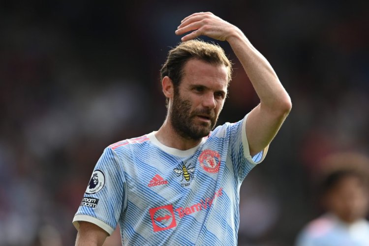 LONDON, ENGLAND - MAY 22: Juan Mata of Manchester United looks on during the Premier League match between Crystal Palace and Manchester United at Selhurst Park on May 22, 2022 in London, England. (Photo by Alex Broadway/Getty Images)