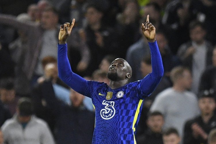 Chelsea's Belgian striker Romelu Lukaku celebrates after scoring their third goal during the English Premier League football match between Leeds United and Chelsea at Elland Road in Leeds, northern England on May 11, 2022. - RESTRICTED TO EDITORIAL USE. No use with unauthorized audio, video, data, fixture lists, club/league logos or 'live' services. Online in-match use limited to 120 images. An additional 40 images may be used in extra time. No video emulation. Social media in-match use limited to 120 images. An additional 40 images may be used in extra time. No use in betting publications, games or single club/league/player publications. (Photo by Oli SCARFF / AFP) / RESTRICTED TO EDITORIAL USE. No use with unauthorized audio, video, data, fixture lists, club/league logos or 'live' services. Online in-match use limited to 120 images. An additional 40 images may be used in extra time. No video emulation. Social media in-match use limited to 120 images. An additional 40 images may be used in extra time. No use in betting publications, games or single club/league/player publications. / RESTRICTED TO EDITORIAL USE. No use with unauthorized audio, video, data, fixture lists, club/league logos or 'live' services. Online in-match use limited to 120 images. An additional 40 images may be used in extra time. No video emulation. Social media in-match use limited to 120 images. An additional 40 images may be used in extra time. No use in betting publications, games or single club/league/player publications. (Photo by OLI SCARFF/AFP via Getty Images)