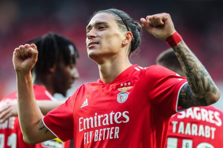 Benfica's Uruguayan forward Darwin Nunez celebrates after scoring a goal during the Portuguese league football match between SL Benfica and Belenenses SAD at the Luz stadium in Lisbon on April 9, 2022. (Photo by CARLOS COSTA / AFP) (Photo by CARLOS COSTA/AFP via Getty Images)