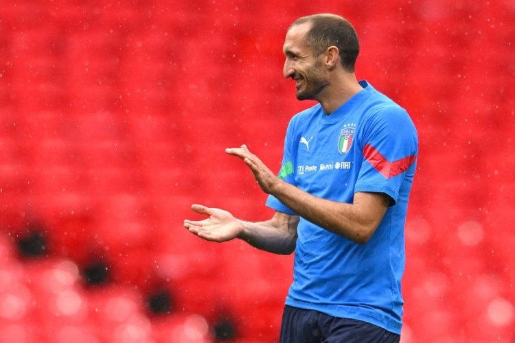 LONDON, ENGLAND - MAY 31: Giorgio Chiellini of Italy reacts  during the Italy Training Session at Wembley Stadium on May 31, 2022 in London, England. (Photo by Claudio Villa/Getty Images)
