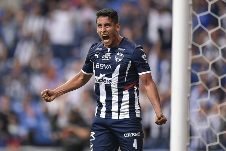 MONTERREY, MEXICO - APRIL 09: Luis Romo of Monterrey celebrates after scoring his team's first goal during the 13th round match between Monterrey and Santos Laguna as part of the Torneo Grita Mexico C22 Liga MX at BBVA Stadium on April 09, 2022 in Monterrey, Mexico. (Photo by Azael Rodriguez/Getty Images)