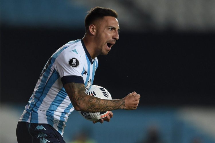 AVELLANEDA, ARGENTINA - JULY 20: Javier Correa of Racing Club celebrates after scoring the first goal of his team during a round of sixteen second leg match between Racing Club and Sao Paulo as part of Copa CONMEBOL Libertadores 2021 at Presidente Peron Stadium on July 20, 2021 in Avellaneda, Argentina. (Photo by Marcelo Endelli/Getty Images)