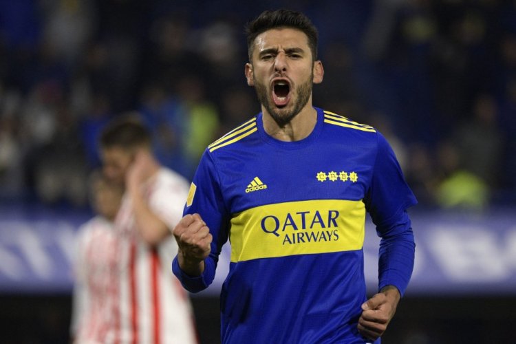 Boca Juniors' midfielder Eduardo Salvio celebrates after scoring a penalty against Union during their Argentine Professional Football League match at the "Bombonera" stadium in Buenos Aires on June 24, 2022. (Photo by JUAN MABROMATA / AFP) (Photo by JUAN MABROMATA/AFP via Getty Images)