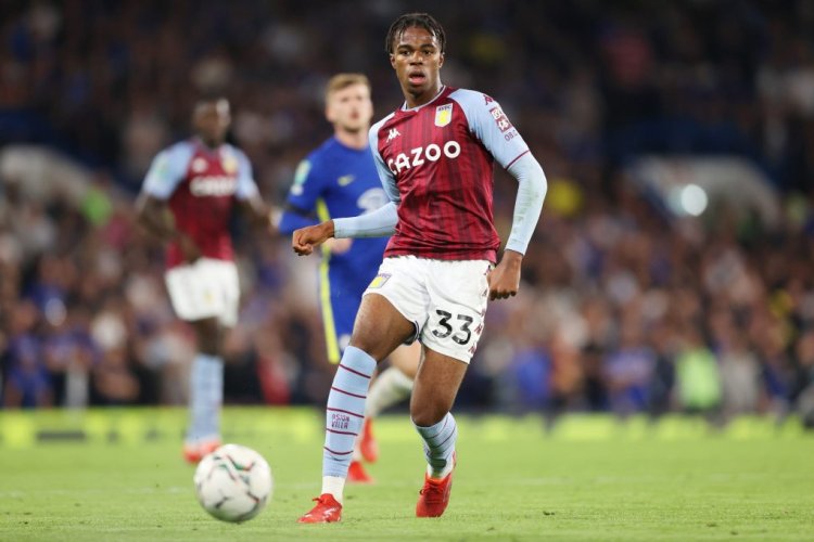 LONDON, ENGLAND - SEPTEMBER 22: Carney Chukwuemeka of Aston Villa passes the ball during the Carabao Cup Third Round match between Chelsea and Aston Villa at Stamford Bridge on September 22, 2021 in London, England. (Photo by James Chance/Getty Images)