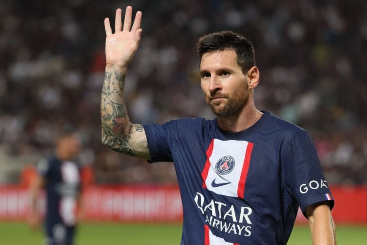 Paris Saint-Germain's Argentinian forward Lionel Messi gestures during the French Champions' Trophy (Trophee des Champions) final football match, Paris Saint-Germain versus FC Nantes, in the at the Bloomfield Stadium, in Tel Aviv on July 31, 2022. (Photo by JACK GUEZ / AFP) (Photo by JACK GUEZ/AFP via Getty Images)
