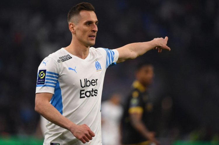 Marseille's Polish forward Arkadiusz Milik reacts during the  French L1 football match between Olympique de Marseille and OGC Nice at the Velodrome Stadium, in Marseille, southern France, on March 20, 2022. (Photo by Sylvain THOMAS / AFP) (Photo by SYLVAIN THOMAS/AFP via Getty Images)