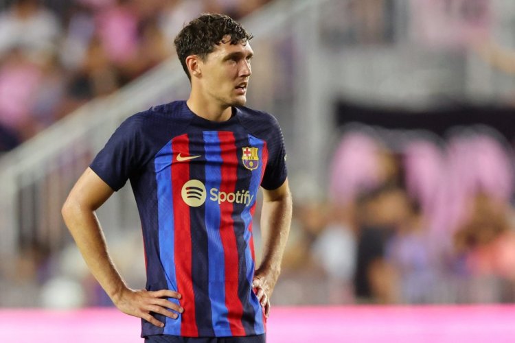 FORT LAUDERDALE, FLORIDA - JULY 19: Andreas Christensen #15 of FC Barcelona looks on during the first half of a preseason friendly against Inter Miami CF at DRV PNK Stadium on July 19, 2022 in Fort Lauderdale, Florida. (Photo by Michael Reaves/Getty Images)