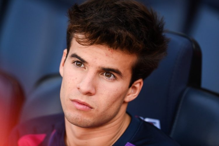 BARCELONA, SPAIN - SEPTEMBER 26: Ricard 'Riqui' Puig of FC Barcelona looks on prior to the LaLiga Santander match between FC Barcelona and Levante UD at Camp Nou on September 26, 2021 in Barcelona, Spain. (Photo by David Ramos/Getty Images)