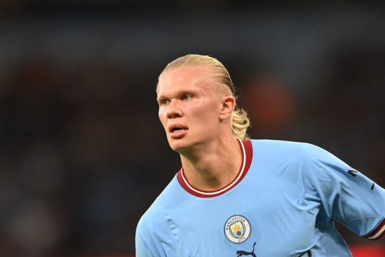 MANCHESTER, ENGLAND - AUGUST 31: Erling Haaland of Manchester City in action during the Premier League match between Manchester City and Nottingham Forest at Etihad Stadium on August 31, 2022 in Manchester, England. (Photo by Michael Regan/Getty Images)
