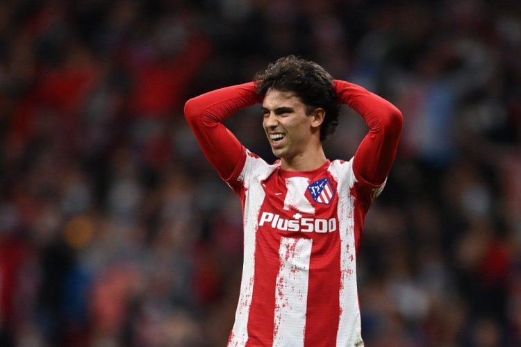 MADRID, SPAIN - APRIL 13: Joao Felix of Atletico Madrid reacts after a missed chance  during the UEFA Champions League Quarter Final Leg Two match between Atletico Madrid and Manchester City at Wanda Metropolitano on April 13, 2022 in Madrid, Spain. (Photo by David Ramos/Getty Images)