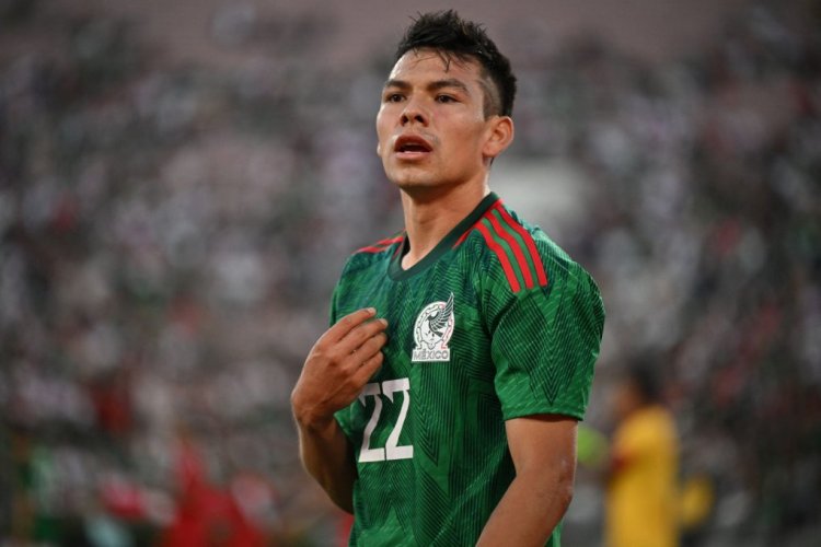 Mexico's forward Hirving Lozano gestures during the international friendly football match between Mexico and Peru at the Rose Bowl in Pasadena, California, on September 24, 2022. (Photo by Robyn Beck / AFP) (Photo by ROBYN BECK/AFP via Getty Images)