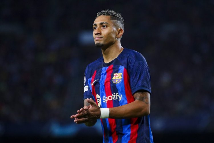 BARCELONA, SPAIN - OCTOBER 12: Raphael Dias Belloli 'Raphinha' of FC Barcelona looks on during the UEFA Champions League group C match between FC Barcelona and FC Internazionale at Spotify Camp Nou on October 12, 2022 in Barcelona, Spain. (Photo by Eric Alonso/Getty Images)