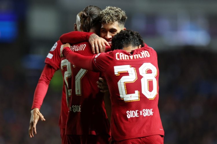 GLASGOW, SCOTLAND - OCTOBER 12: Darwin Nunez of Liverpool celebrates with teammates Roberto Firmino and Fabio Carvalho after scoring their team's third goal during the UEFA Champions League group A match between Rangers FC and Liverpool FC at Ibrox Stadium on October 12, 2022 in Glasgow, Scotland. (Photo by Ian MacNicol/Getty Images)