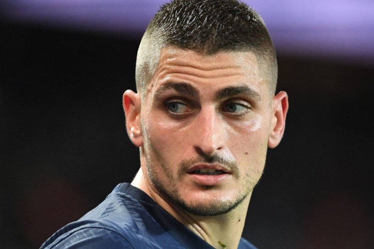 Paris Saint-Germain's Italian midfielder Marco Verratti looks on during the French L1 football match between Paris Saint-Germain (PSG) and Olympique de Marseille (OM) at the Parc des Princes Stadium in Paris, on October 16, 2022. (Photo by Bertrand GUAY / AFP) (Photo by BERTRAND GUAY/AFP via Getty Images)