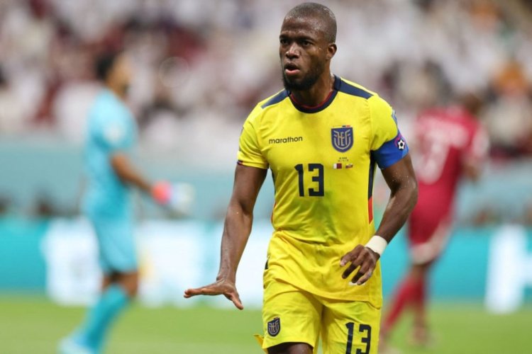 Ecuador's forward #13 Enner Valencia celebrates after he scored the opening goal during the Qatar 2022 World Cup Group A football match between Qatar and Ecuador at the Al-Bayt Stadium in Al Khor, north of Doha on November 20, 2022. (Photo by KARIM JAAFAR / AFP) (Photo by KARIM JAAFAR/AFP via Getty Images)