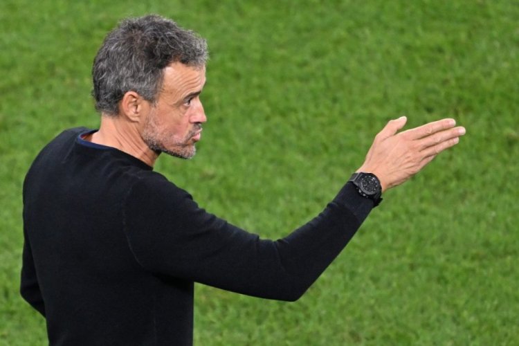Spain's coach #00 Luis Enrique reacts during the Qatar 2022 World Cup Group E football match between Spain and Costa Rica at the Al-Thumama Stadium in Doha on November 23, 2022. (Photo by Kirill KUDRYAVTSEV / AFP) (Photo by KIRILL KUDRYAVTSEV/AFP via Getty Images)