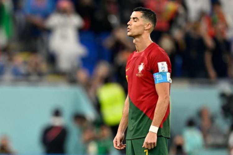 Portugal's forward #07 Cristiano Ronaldo focuses before shooting a penalty during the Qatar 2022 World Cup Group H football match between Portugal and Ghana at Stadium 974 in Doha on November 24, 2022. (Photo by PATRICIA DE MELO MOREIRA / AFP) (Photo by PATRICIA DE MELO MOREIRA/AFP via Getty Images)