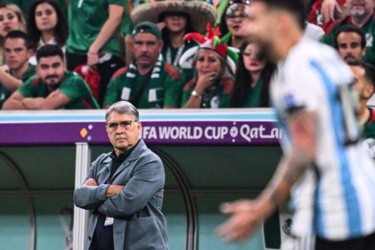 Mexico's Argentinian coach Gerardo Martino follows the action from the sidelines during the Qatar 2022 World Cup Group C football match between Argentina and Mexico at the Lusail Stadium in Lusail, north of Doha on November 26, 2022. (Photo by Kirill KUDRYAVTSEV / AFP) (Photo by KIRILL KUDRYAVTSEV/AFP via Getty Images)