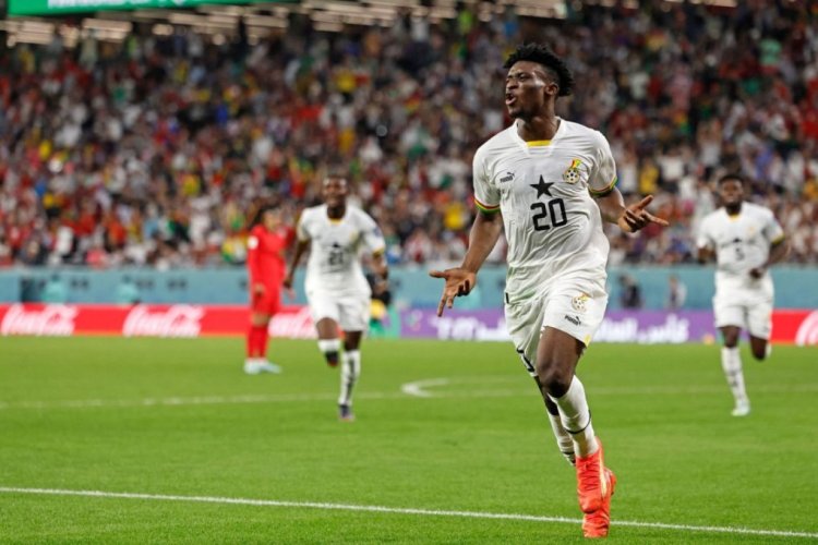 Ghana's midfielder #20 Mohammed Kudus celebrates scoring his team's third goal during the Qatar 2022 World Cup Group H football match between South Korea and Ghana at the Education City Stadium in Al-Rayyan, west of Doha, on November 28, 2022. (Photo by Khaled DESOUKI / AFP) (Photo by KHALED DESOUKI/AFP via Getty Images)