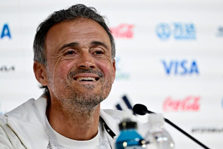 Spain's coach Luis Enrique gives a press conference at the Qatar National Convention Center (QNCC) in Doha, on November 22, 2022, on the eve of the Qatar 2022 World Cup football tournament Group E match between Spain and Costa Rica. (Photo by JAVIER SORIANO / AFP) (Photo by JAVIER SORIANO/AFP via Getty Images)