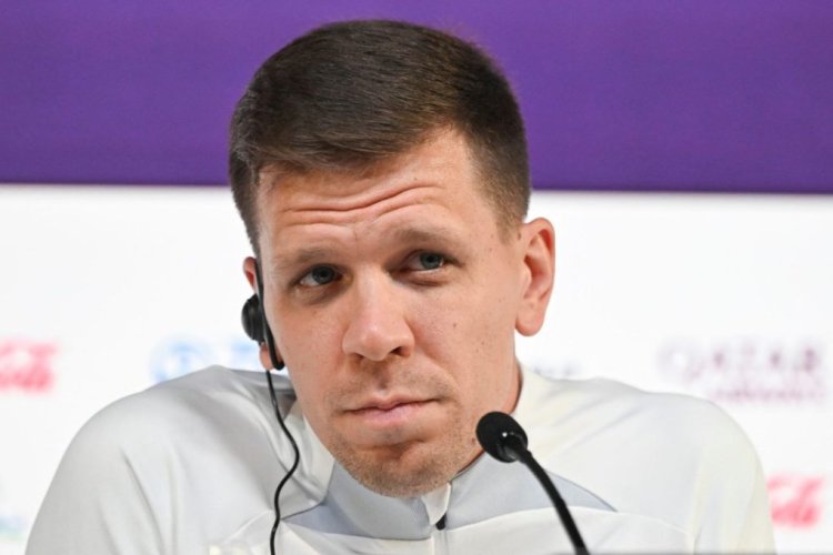Poland's goalkeeper Wojciech Szczesny gives a press conference at the Qatar National Convention Center (QNCC) in Doha, on November 21, 2022, on the eve of the Qatar 2022 World Cup football match between Mexico and Poland. (Photo by ANDREJ ISAKOVIC / AFP) (Photo by ANDREJ ISAKOVIC/AFP via Getty Images)