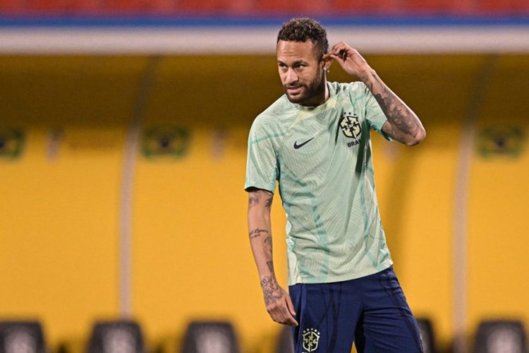 DOHA, QATAR - DECEMBER 04: Player of Brazil Neymar during Brazil training session on match day -1 at Al Arabi SC Stadium Stadium on December 4, 2022 in Doha, Qatar. (Photo by Pedro Vilela/Getty Images)