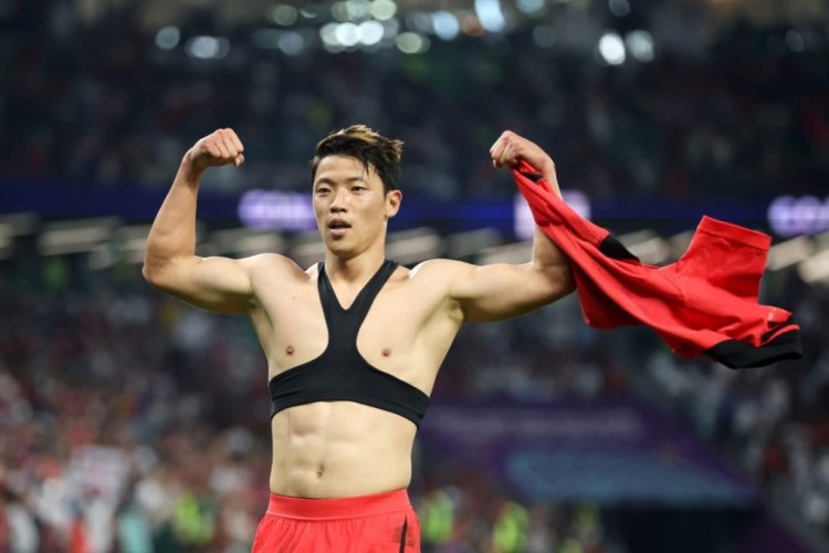 AL RAYYAN, QATAR - DECEMBER 02: Heechan Hwang of Korea Republic celebrates after scoring the team's second goal during the FIFA World Cup Qatar 2022 Group H match between Korea Republic and Portugal at Education City Stadium on December 02, 2022 in Al Rayyan, Qatar. (Photo by Alex Grimm/Getty Images)