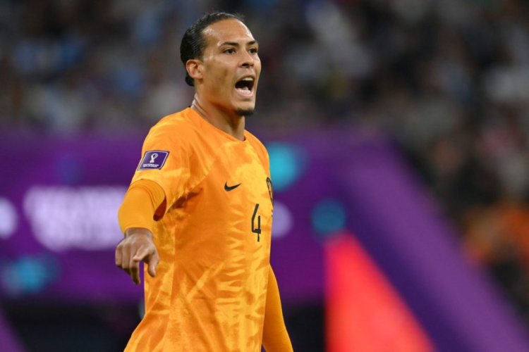 LUSAIL CITY, QATAR - DECEMBER 09: Virgil Van Dijk  of Netherlands issues instructions during the FIFA World Cup Qatar 2022 quarter final match between Netherlands and Argentina at Lusail Stadium on December 09, 2022 in Lusail City, Qatar. (Photo by Dan Mullan/Getty Images)