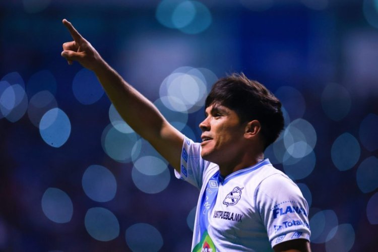 PUEBLA, MEXICO - MARCH 18: Martin Barragan of Puebla celebrates after scoring his team’s second goal during the 11th round match between Puebla and Santos Laguna as part of the Torneo Grita Mexico C22 Liga MX at Cuauhtemoc Stadium on March 18, 2022 in Puebla, Mexico. (Photo by Hector Vivas/Getty Images)